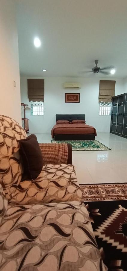 Casa D'Astana Homestay Sungai Petani For Muslim Only Eksteriør bilde